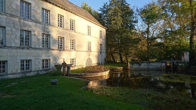 Logis Hotel Le Relais Du Moulin Валансе Экстерьер фото
