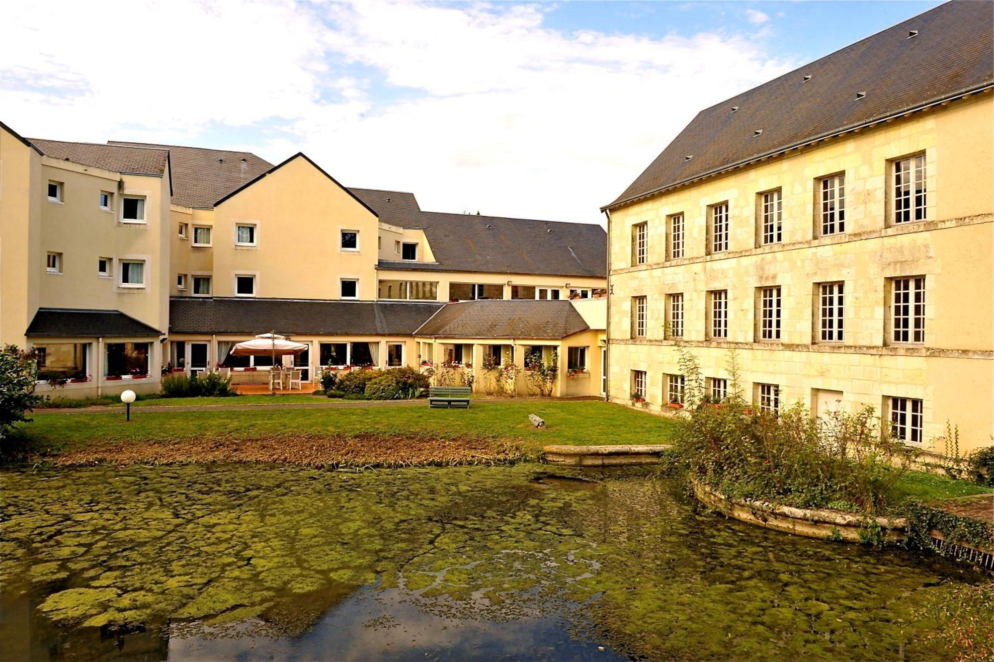Logis Hotel Le Relais Du Moulin Валансе Экстерьер фото