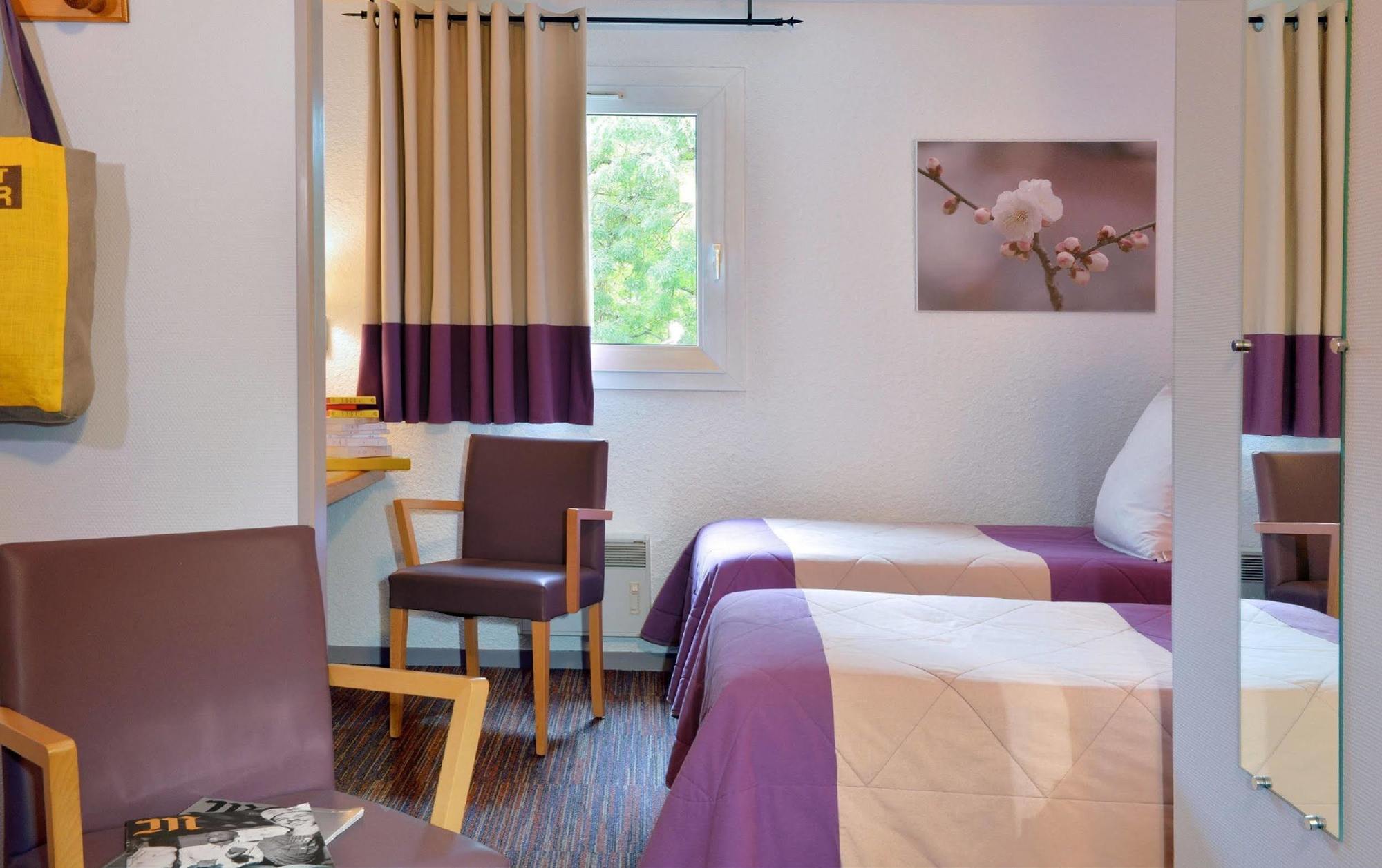 Logis Hotel Le Relais Du Moulin Валансе Экстерьер фото